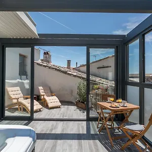 Nuit Etoilee Apartment